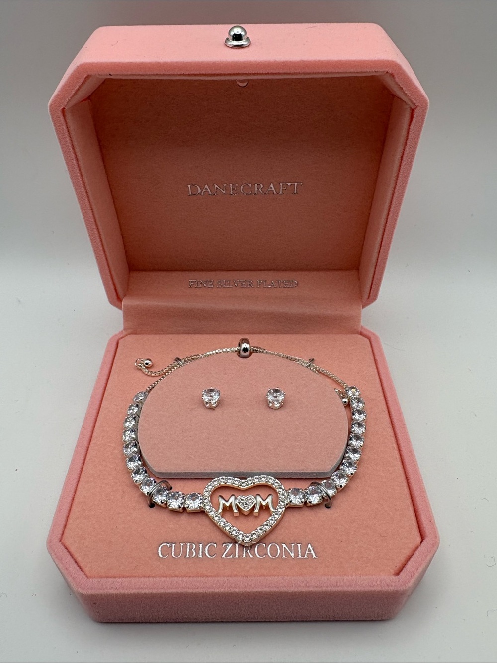 Dane Craft Silver-Plated 'MOM' Heart Cubic Zirconia Bracelet Set in Pink Box - Picture 2 of 3
